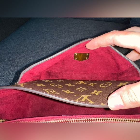 Louis Vuitton Passy - Picture 15 of 17